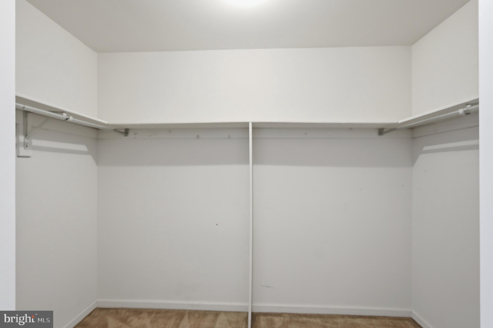 YARDLEY MDWS - Residential