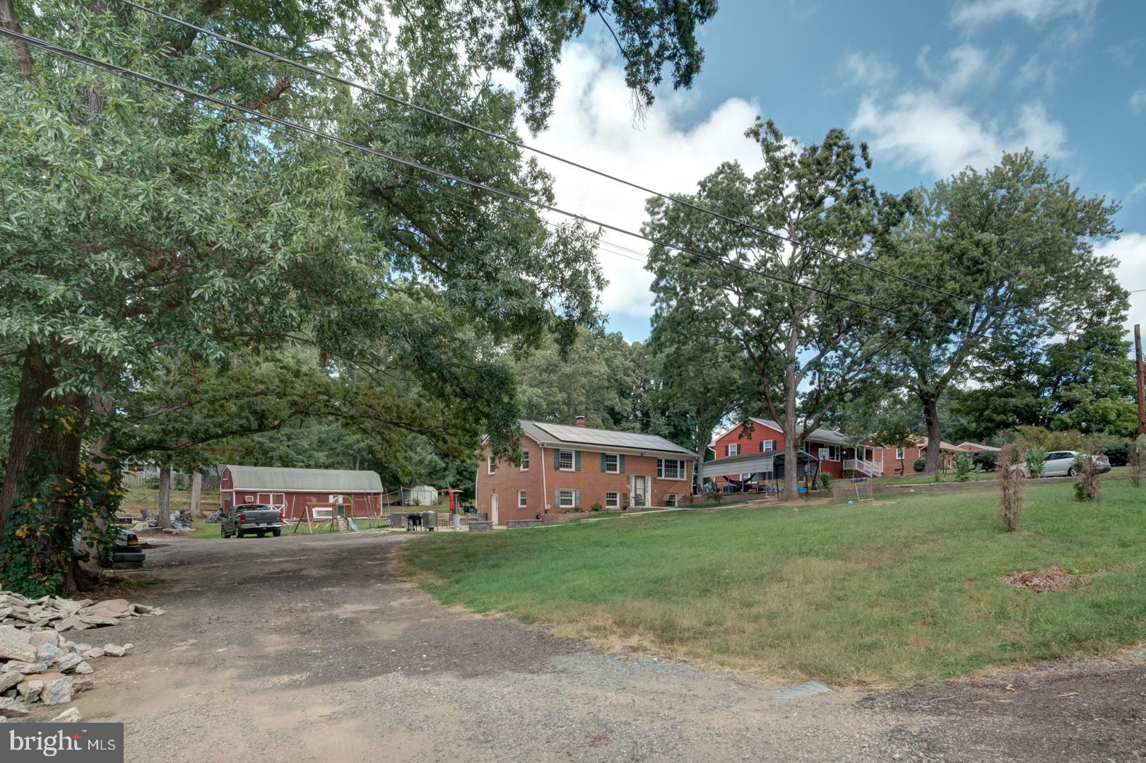 1011 FICKLEN ROAD