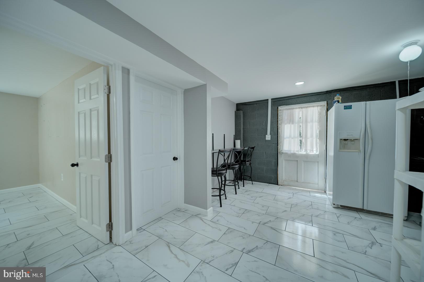 HIGHLAND HOMES - Residential