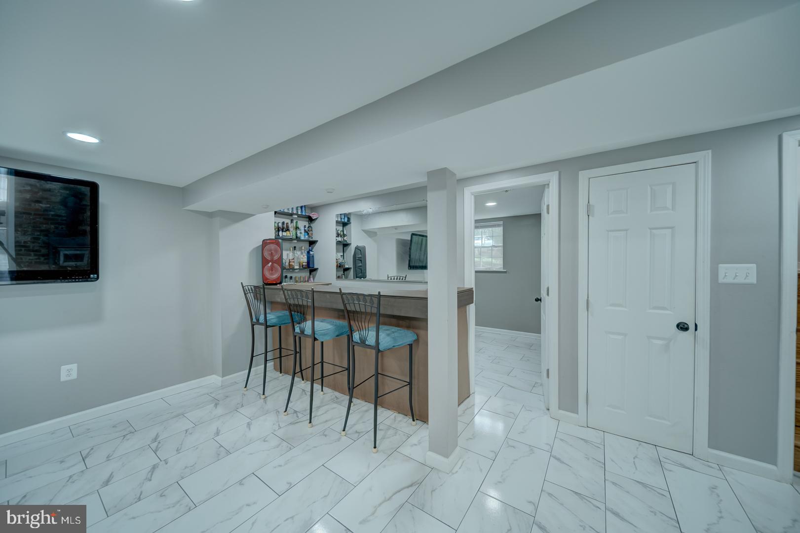 HIGHLAND HOMES - Residential