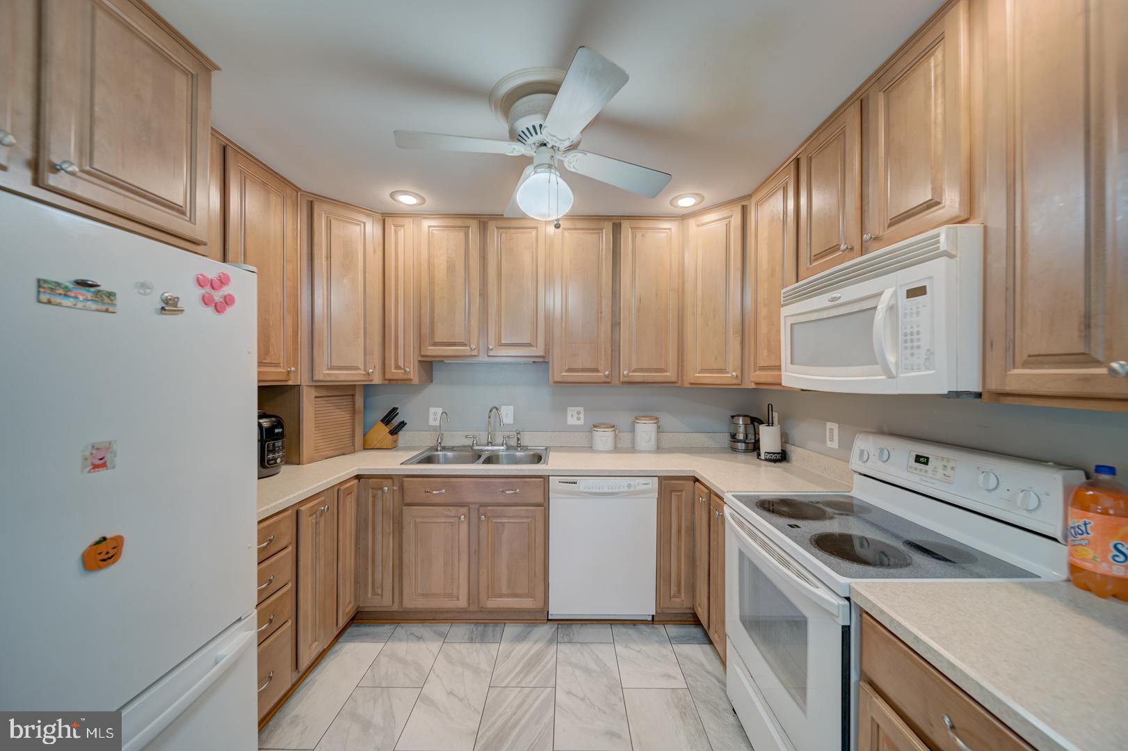 HIGHLAND HOMES - Residential