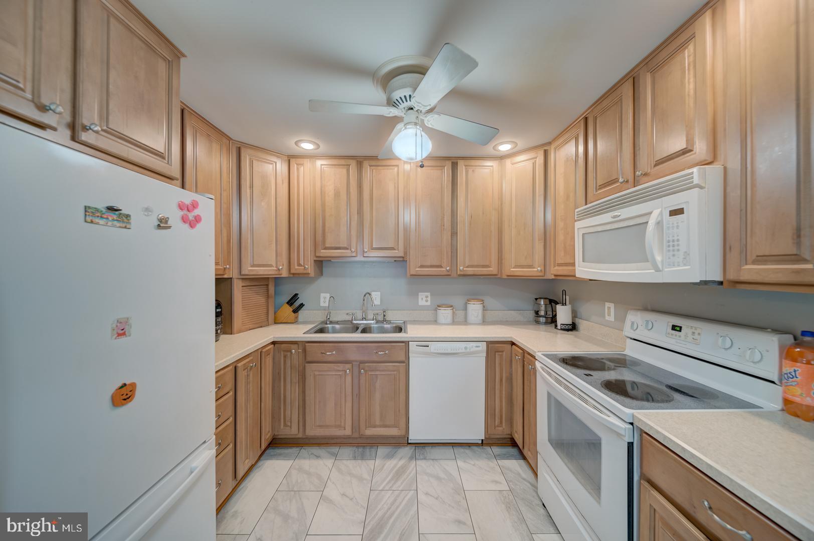 HIGHLAND HOMES - Residential