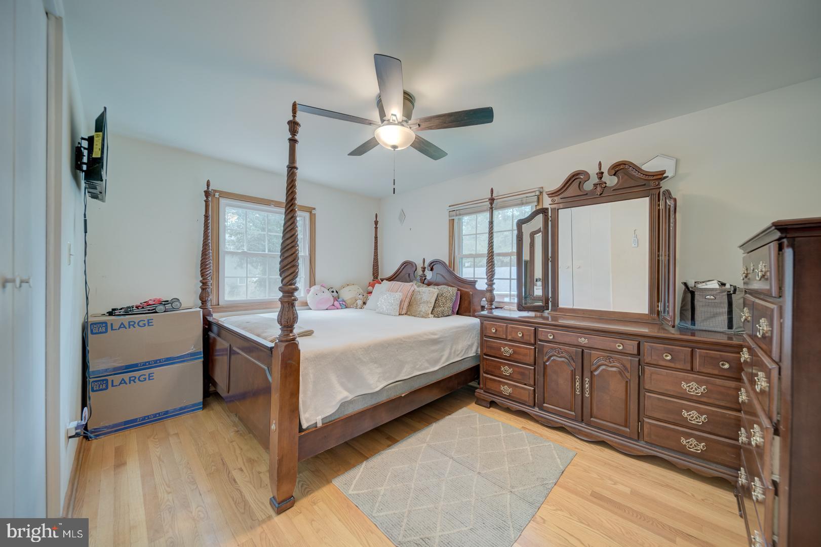 HIGHLAND HOMES - Residential