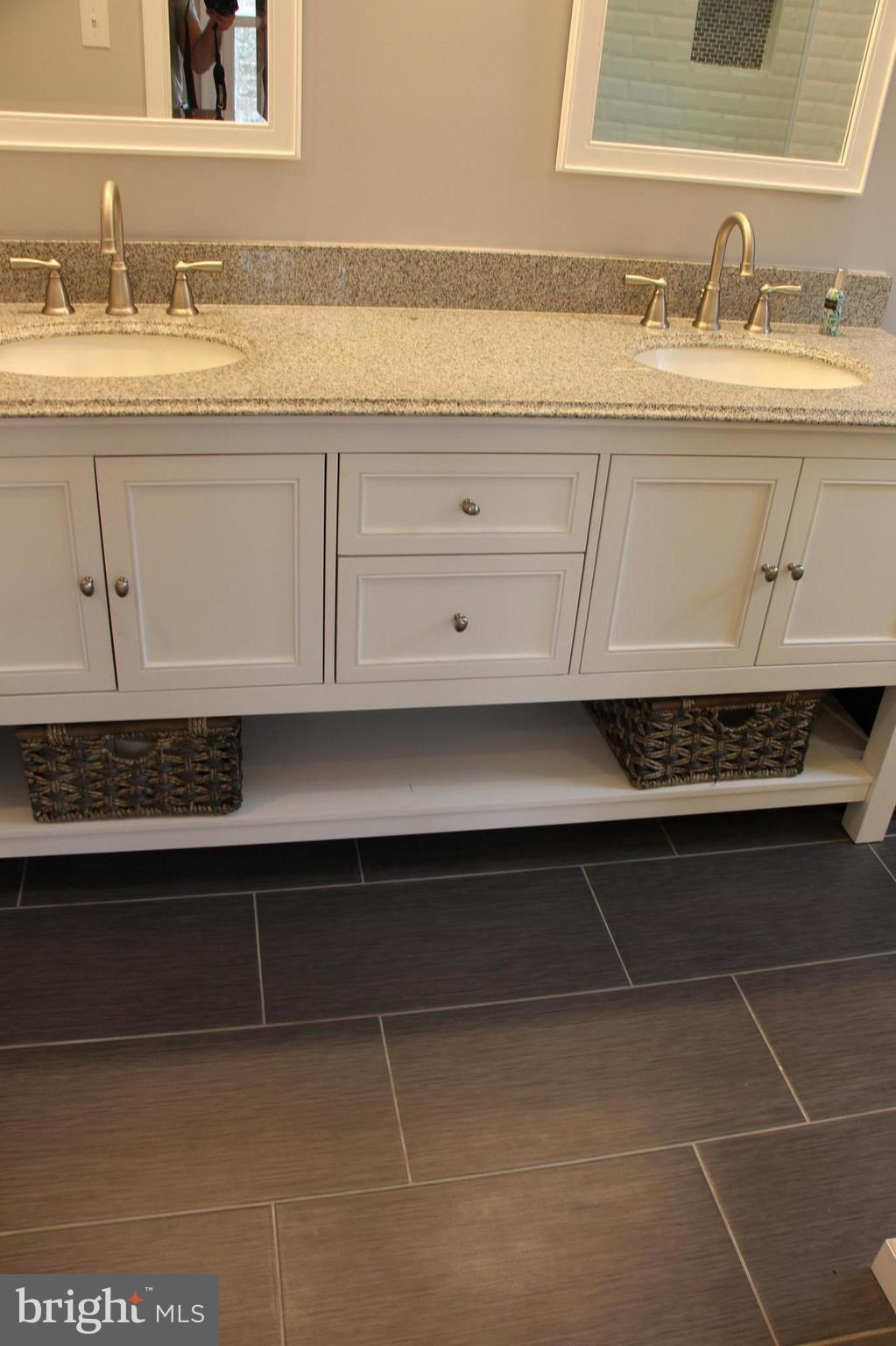 GREENWOOD ESTATES - Residential