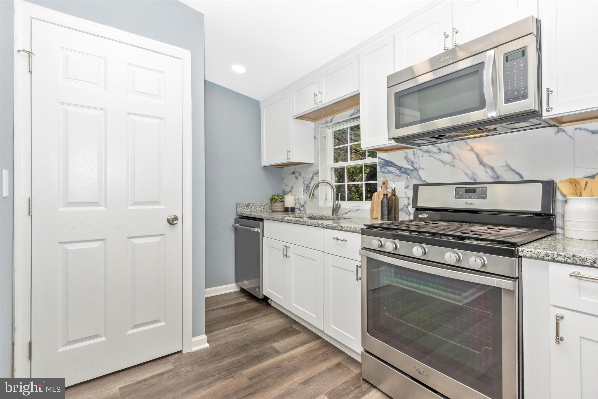 CARMODY HILLS - Residential Lease