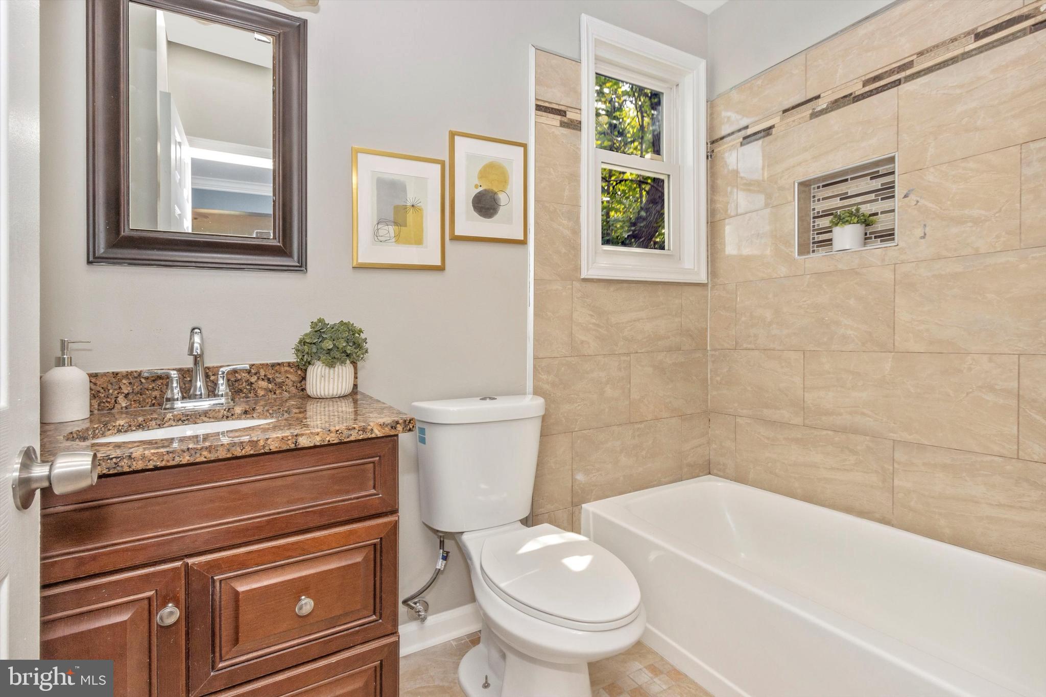 CARMODY HILLS - Residential Lease