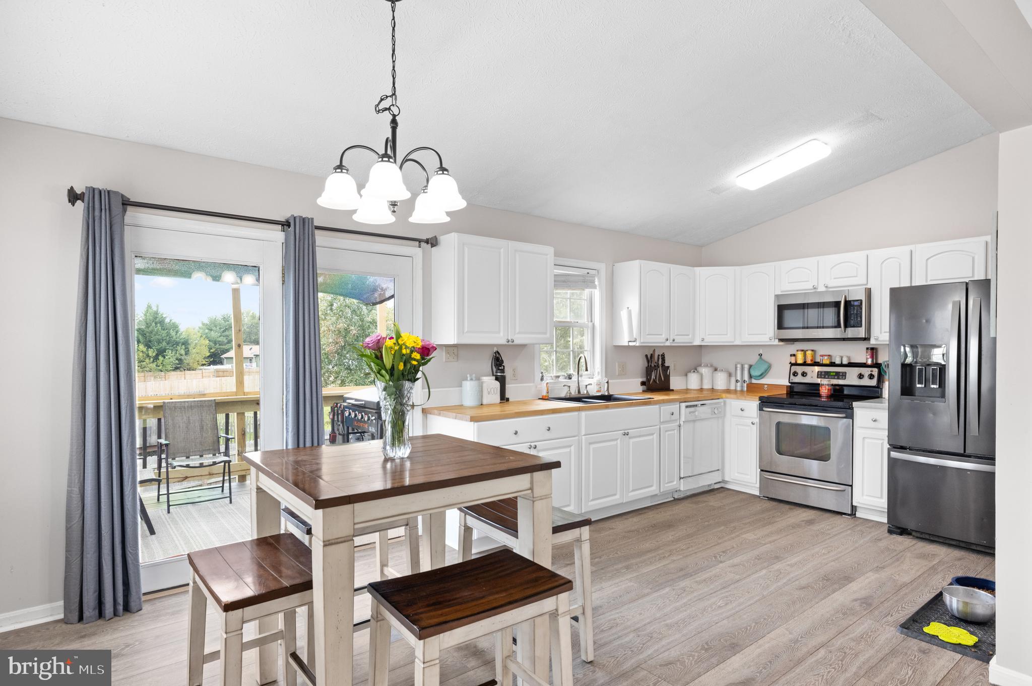 FREDERICKTOWNE ESTATES - Residential