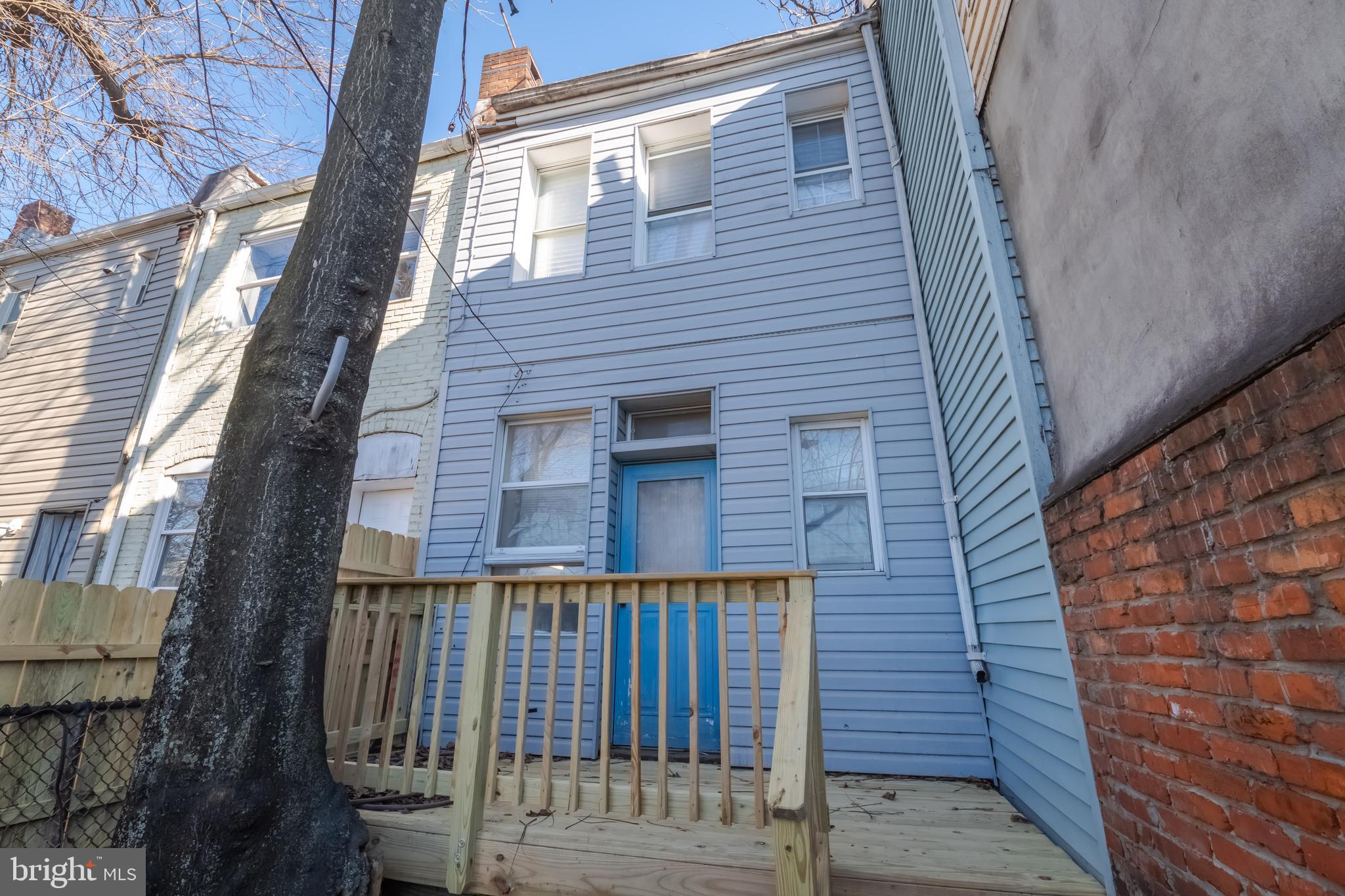 BALTIMORE HIGHLANDS - Residential