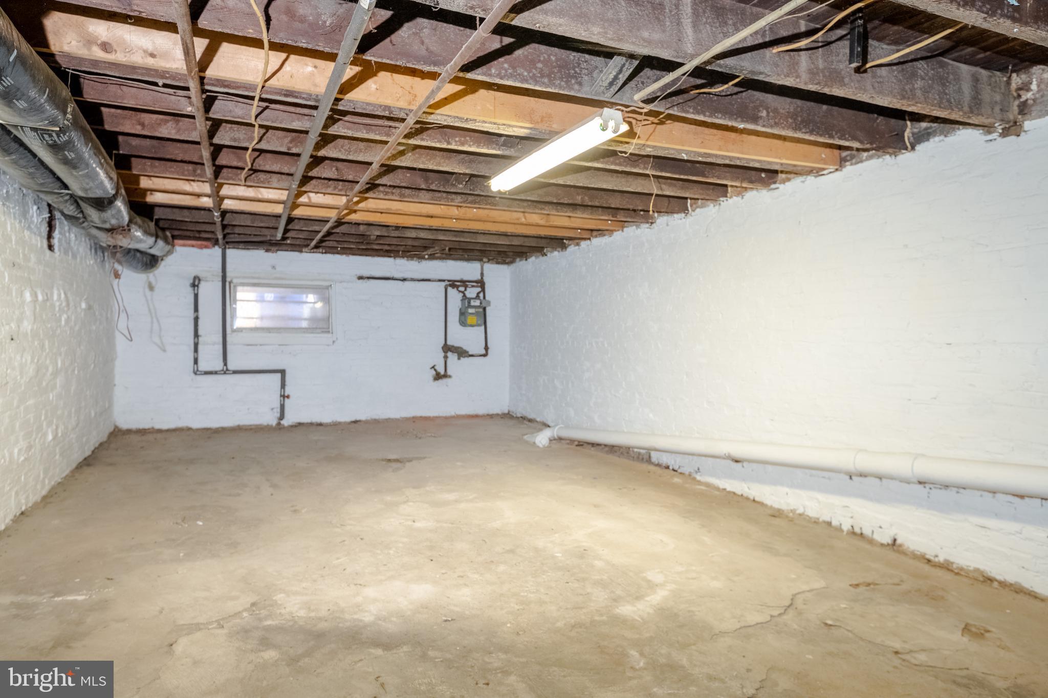 BALTIMORE HIGHLANDS - Residential