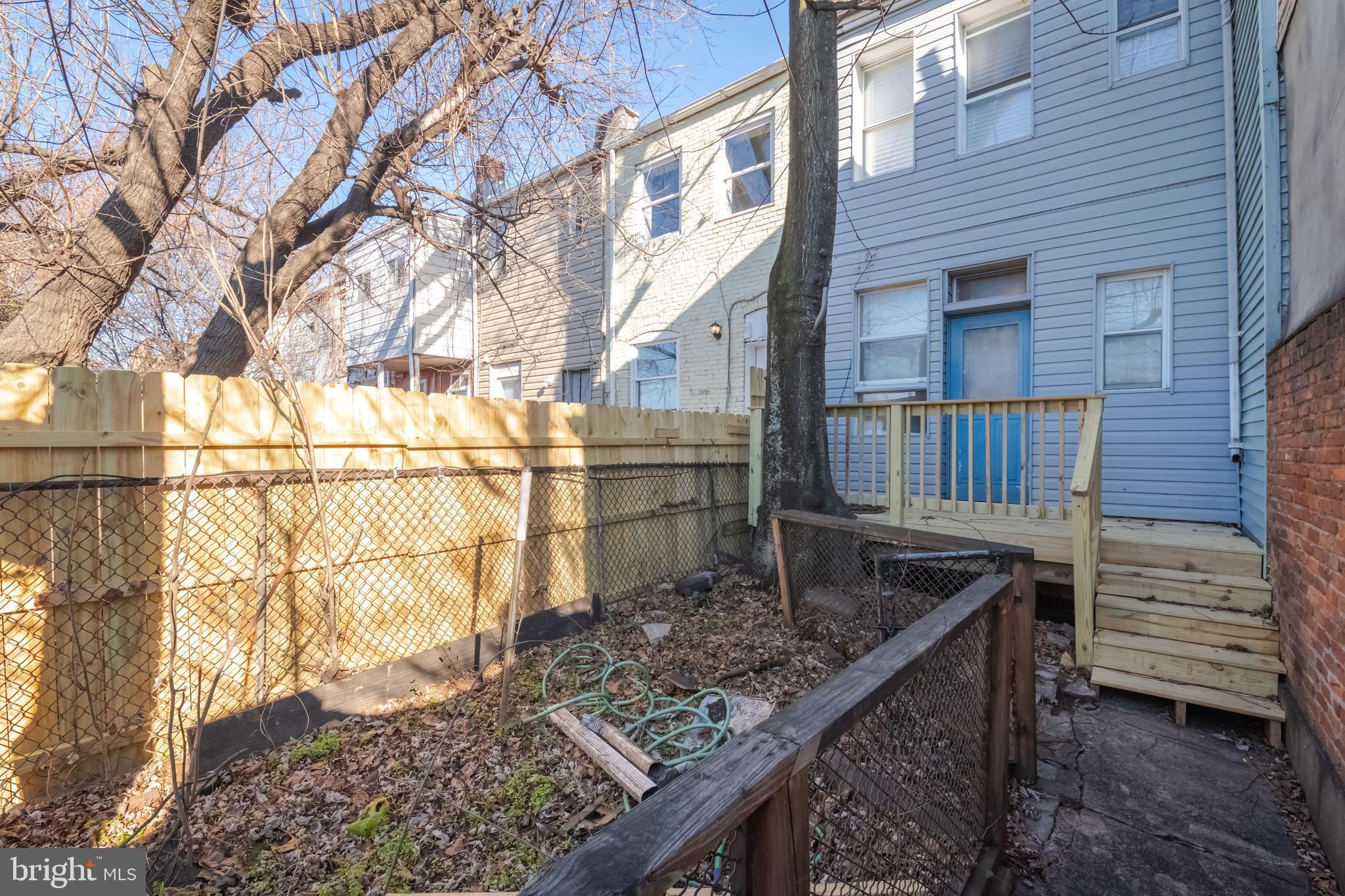 BALTIMORE HIGHLANDS - Residential