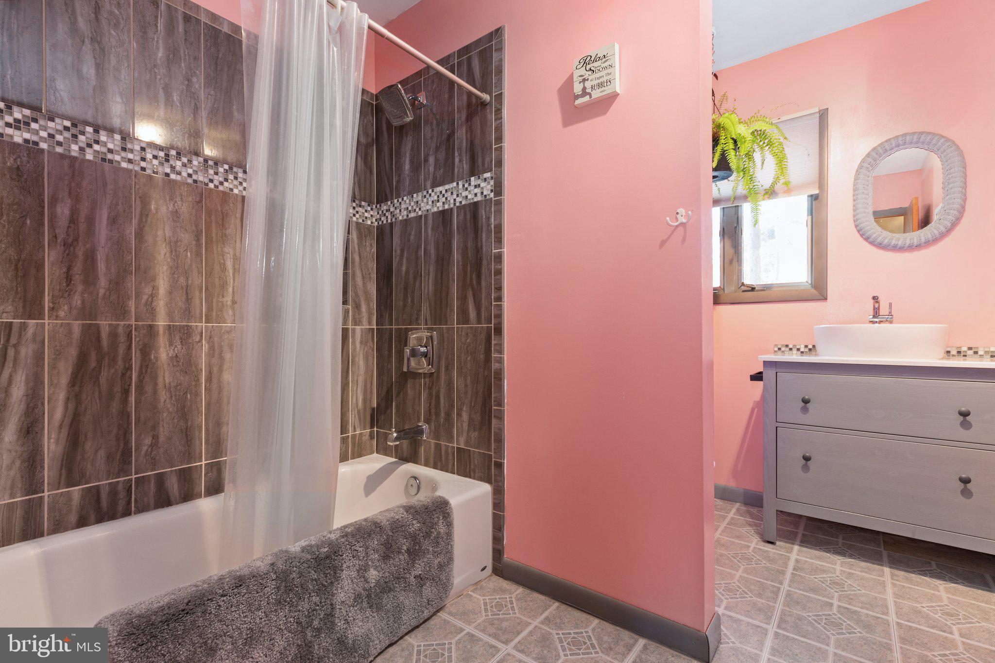 CLEARVIEW HEIGHTS - Residential