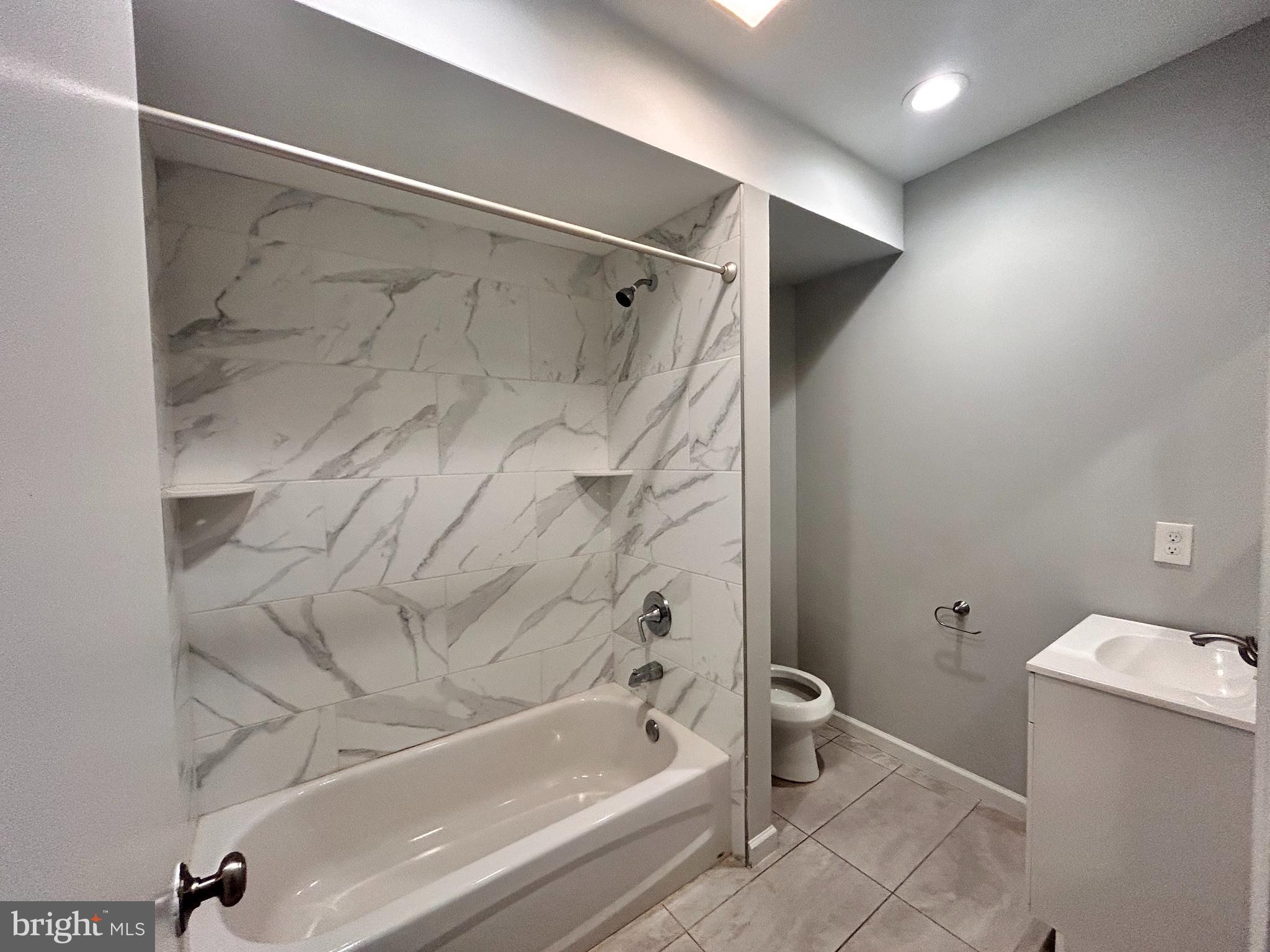 401-3 W NORRIS STREET 5