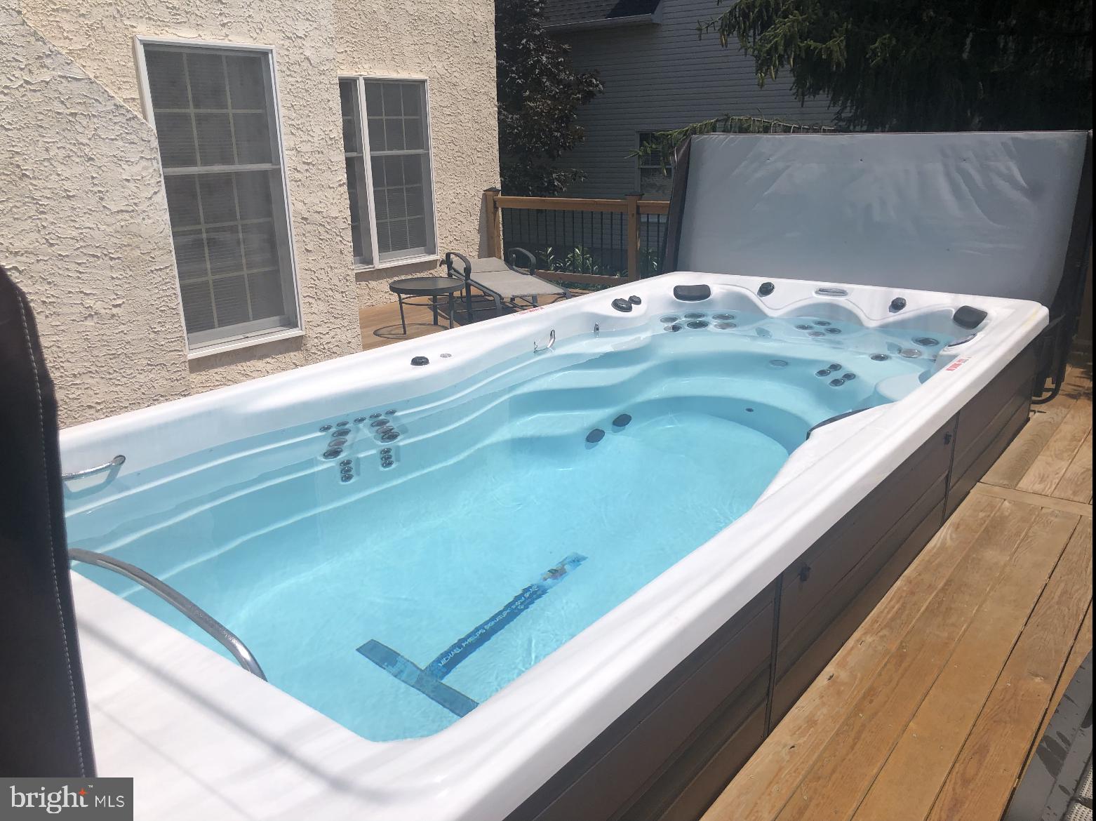 BLUE BELL CC - Residential