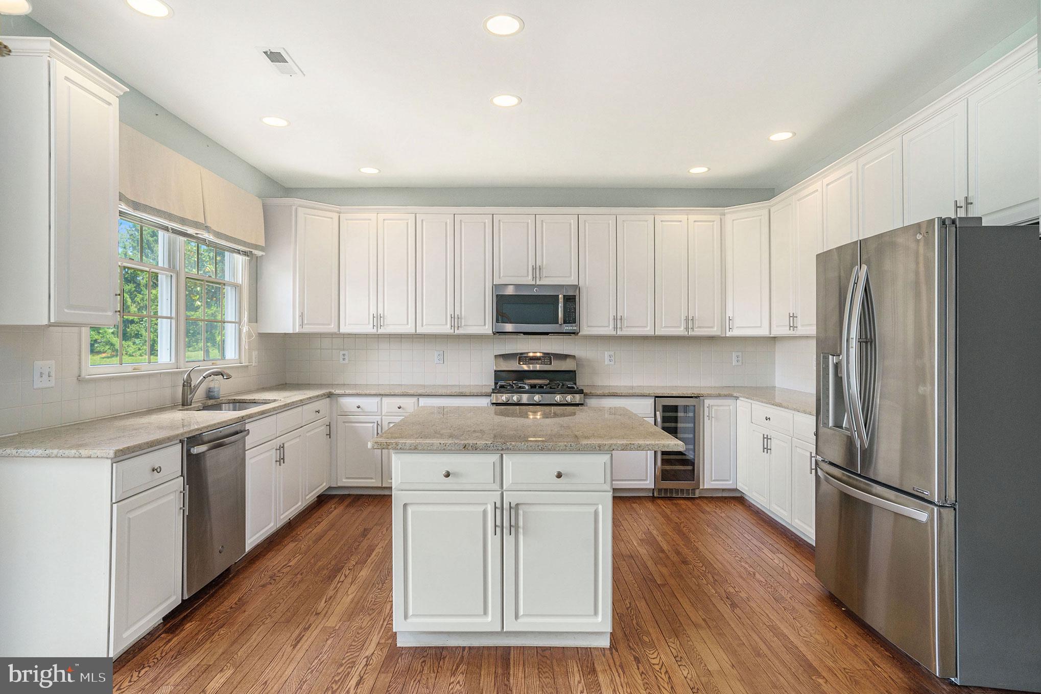 BLUE BELL CC - Residential