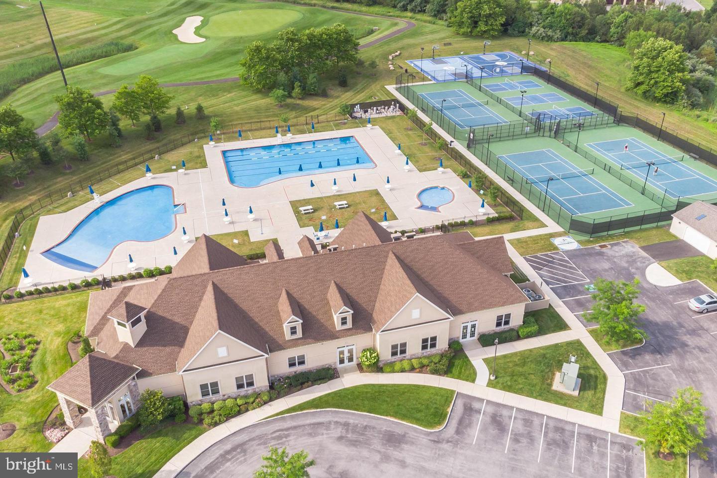 BLUE BELL CC - Residential