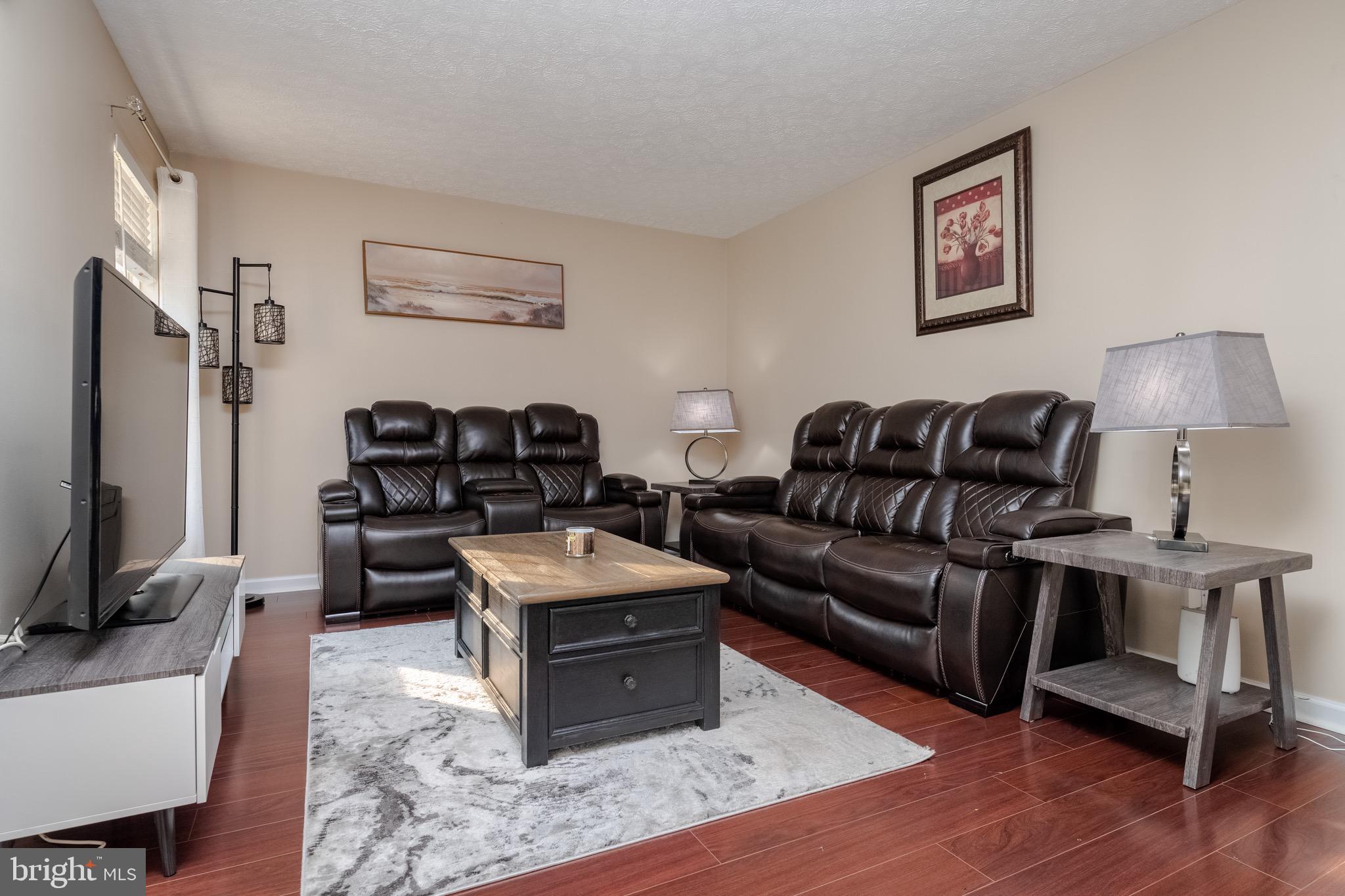 FOREST OAKS PT - Residential