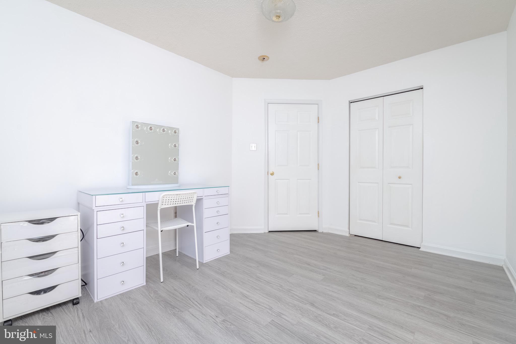 FOREST OAKS PT - Residential