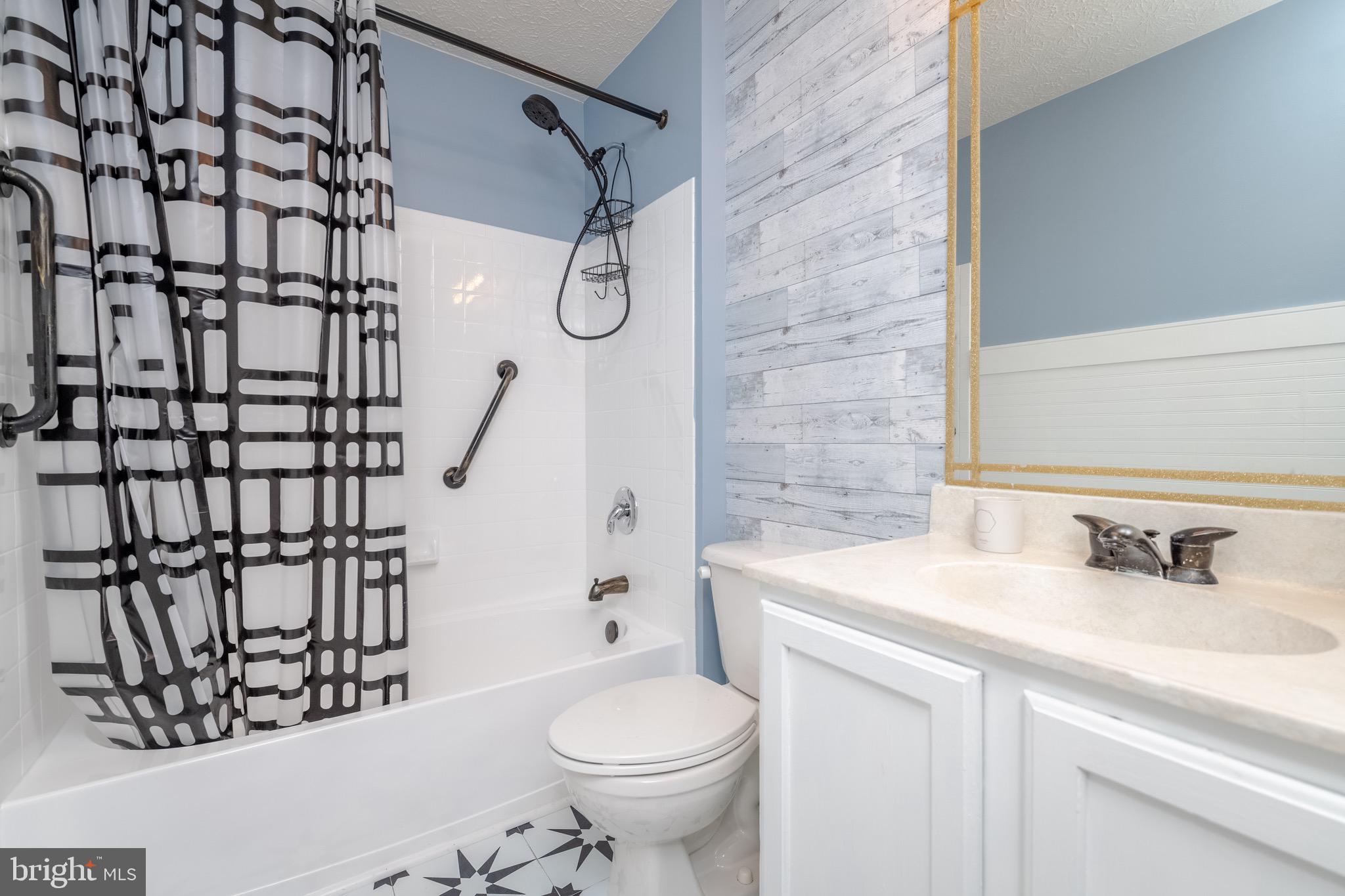 FOREST OAKS PT - Residential