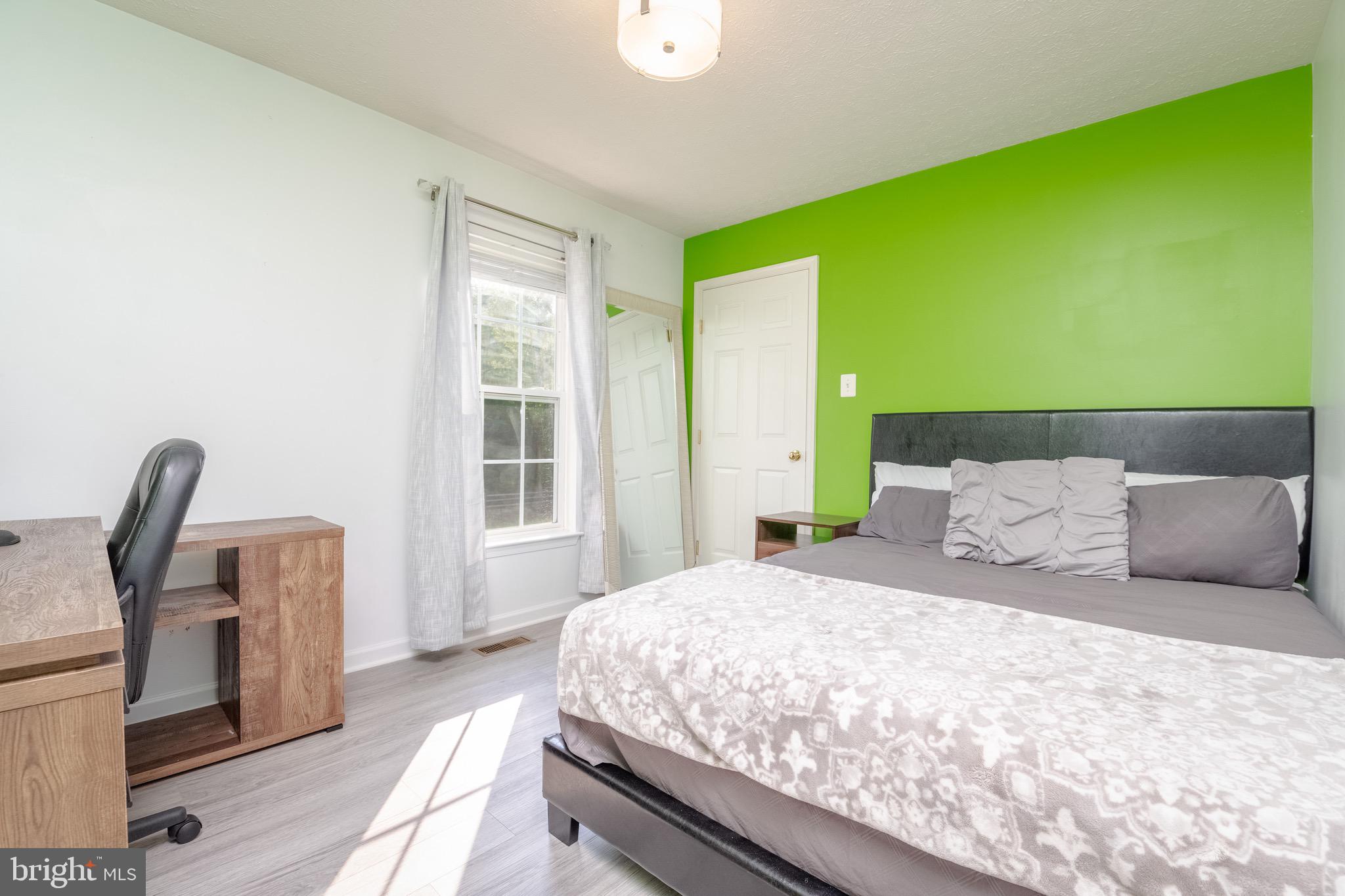 FOREST OAKS PT - Residential