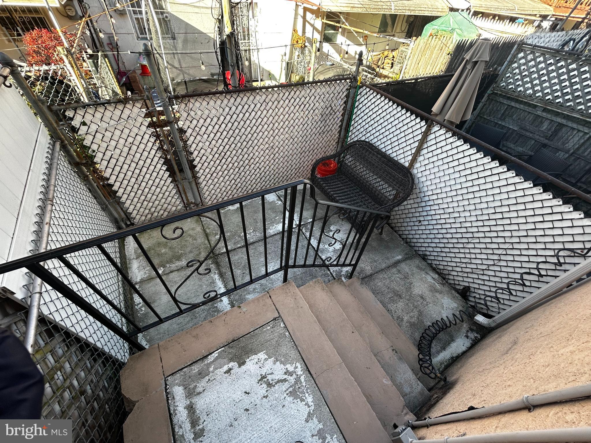 PORT RICHMOND - Residential