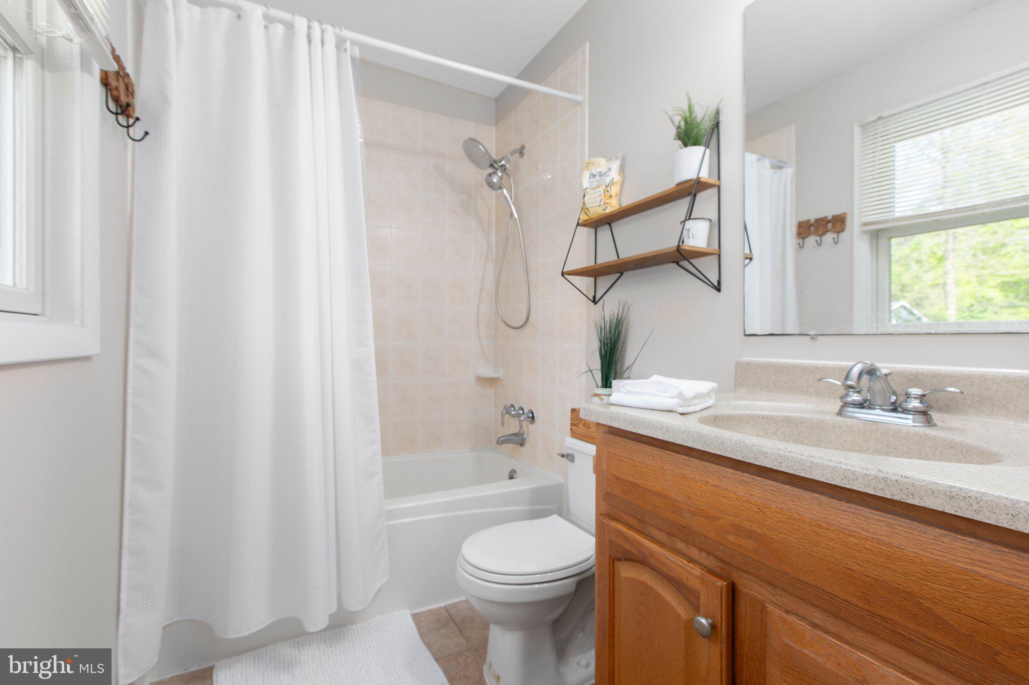 BRIARWOOD ESTATES - Residential