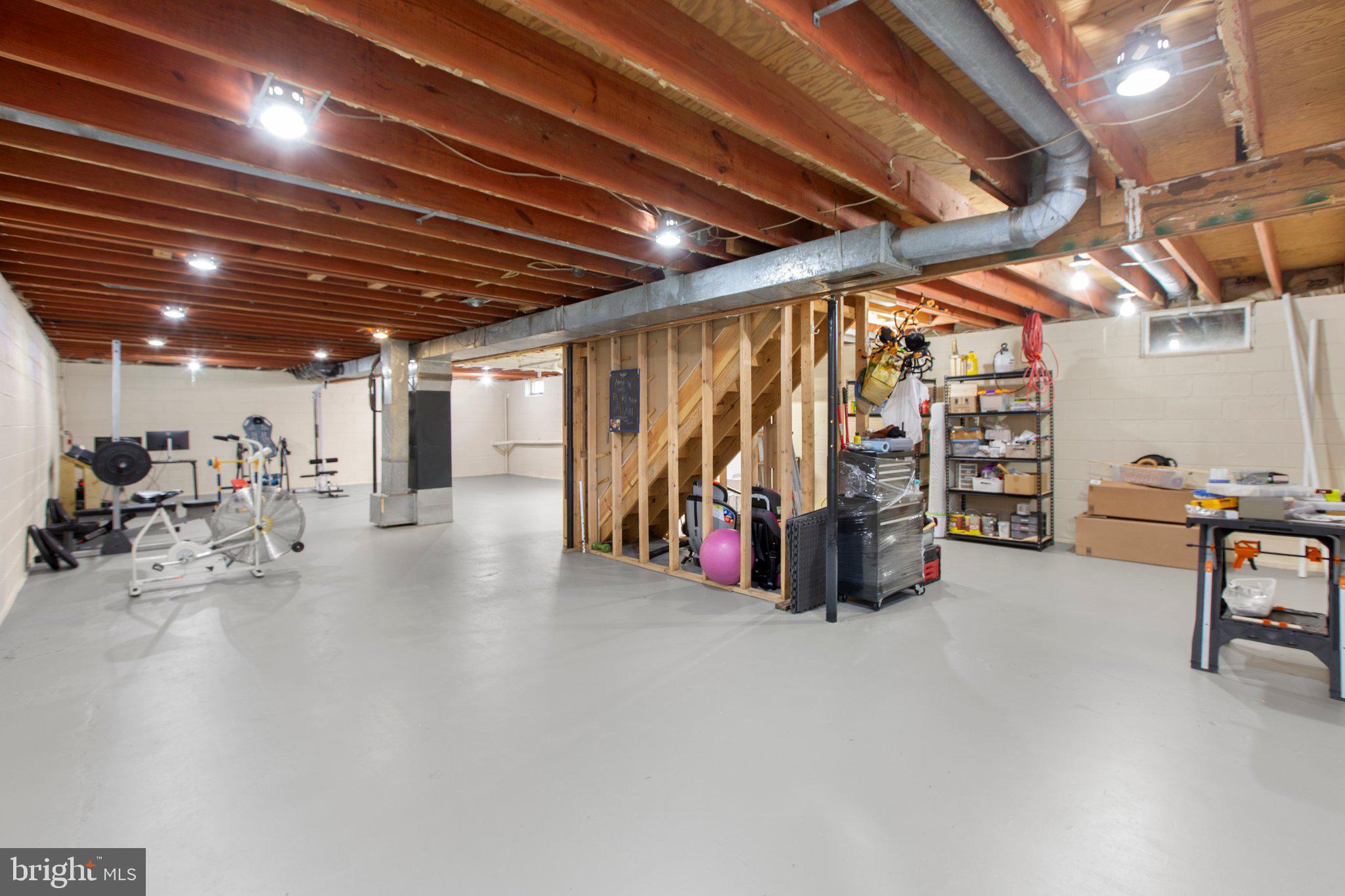 BRIARWOOD ESTATES - Residential