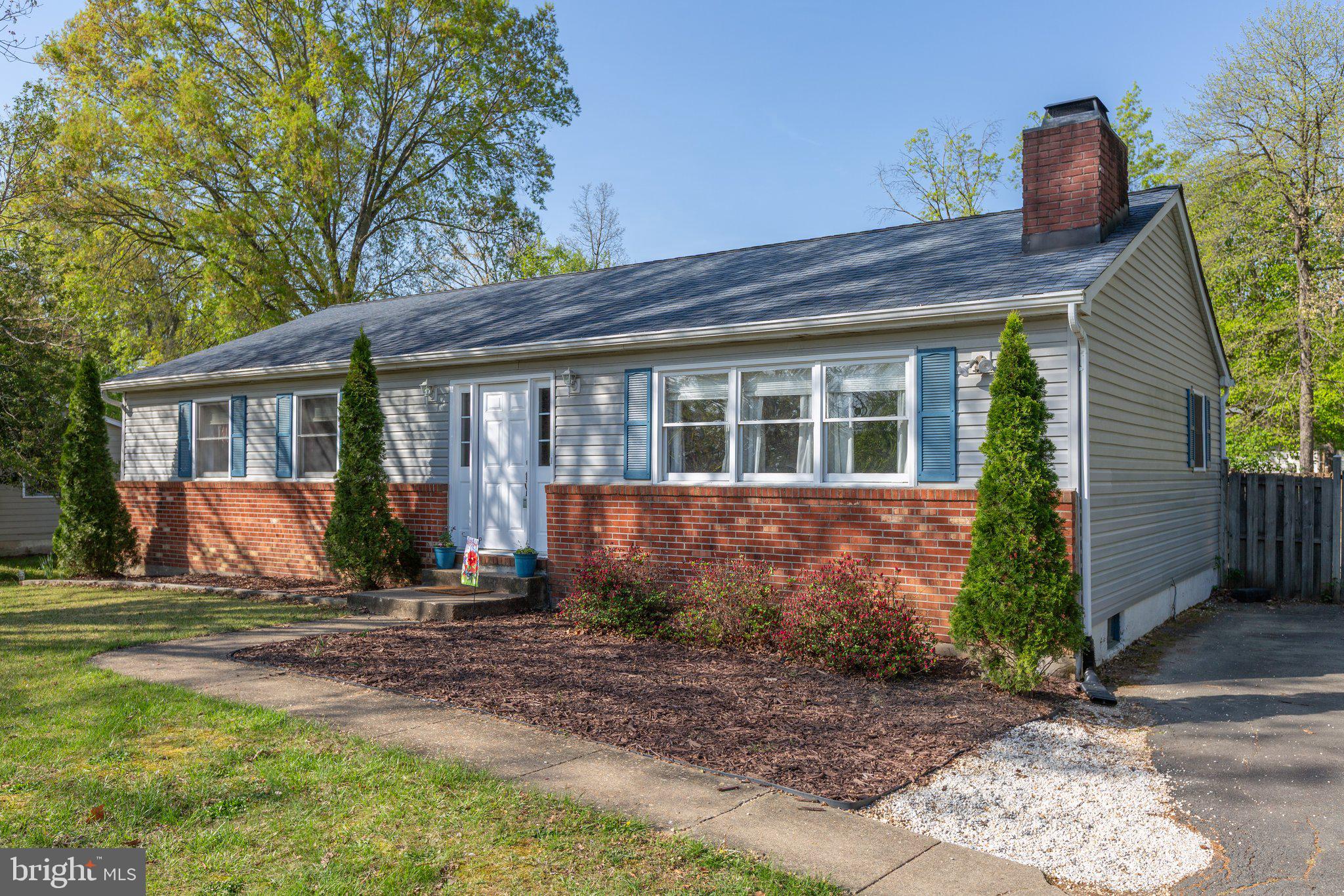 BRIARWOOD ESTATES - Residential