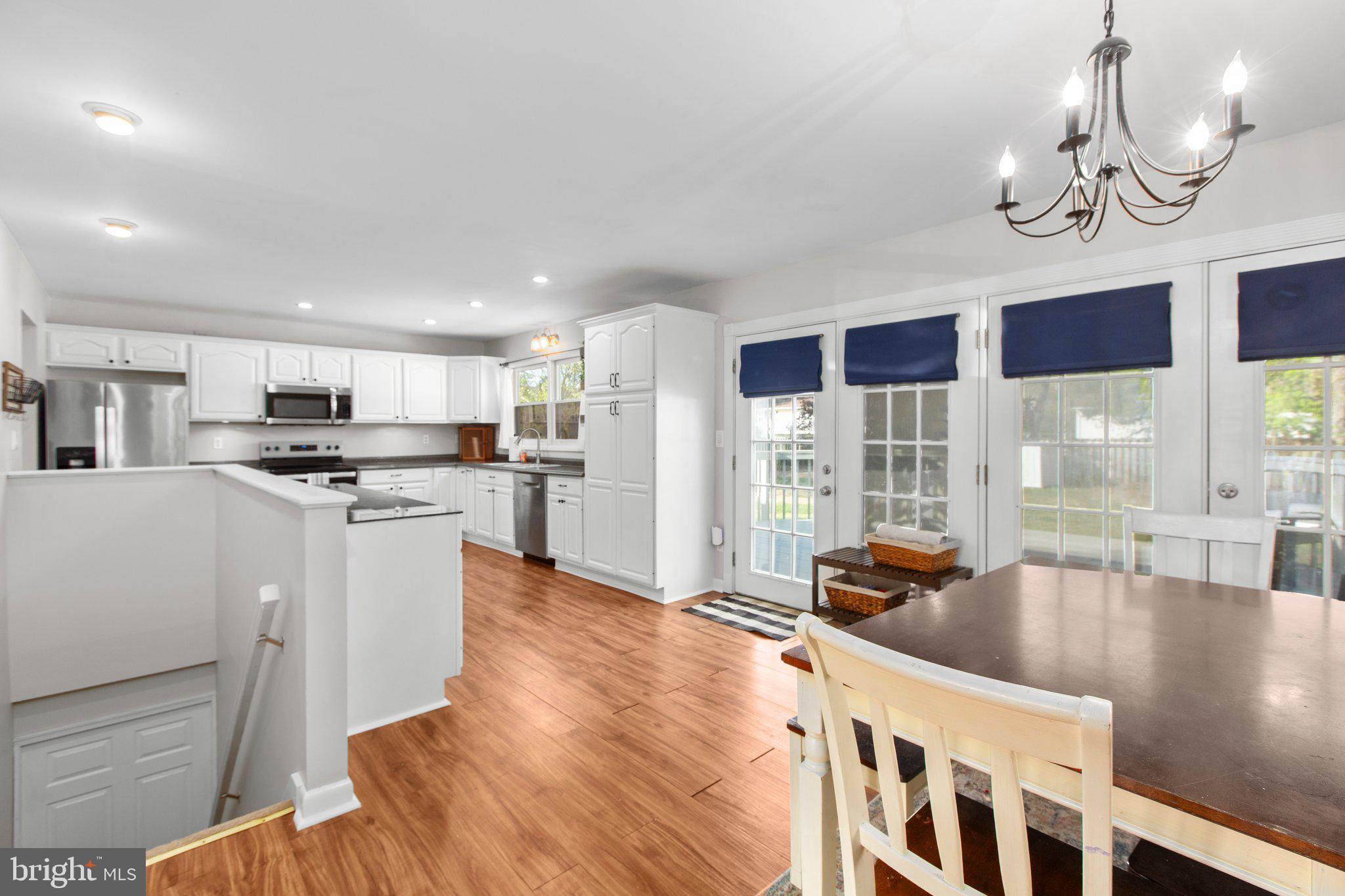 BRIARWOOD ESTATES - Residential