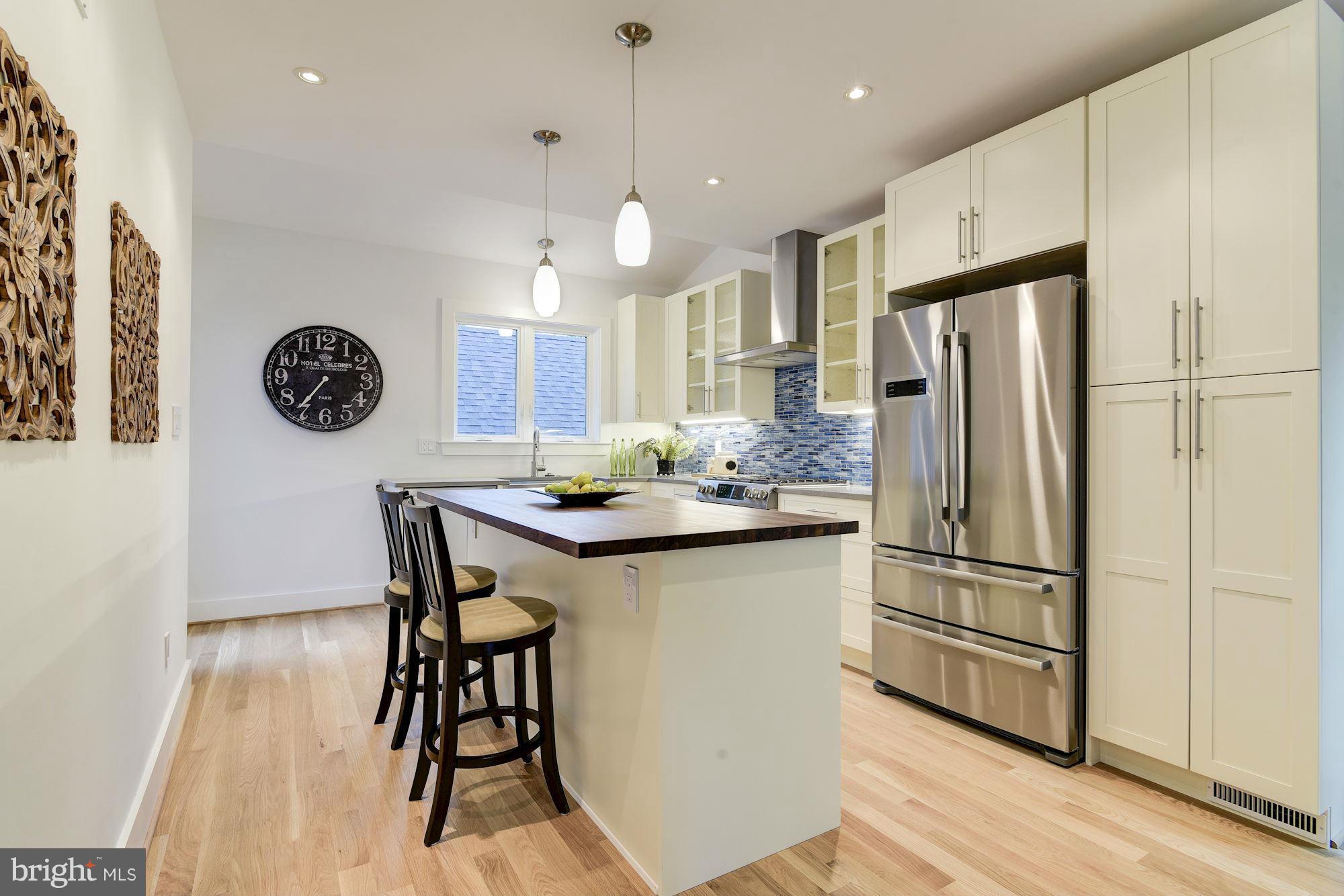 CHEVY CHASE - Residential