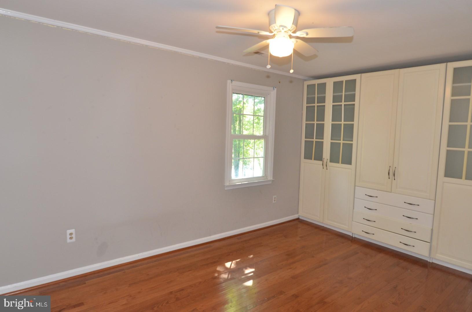 HIDDEN LAKE - Residential