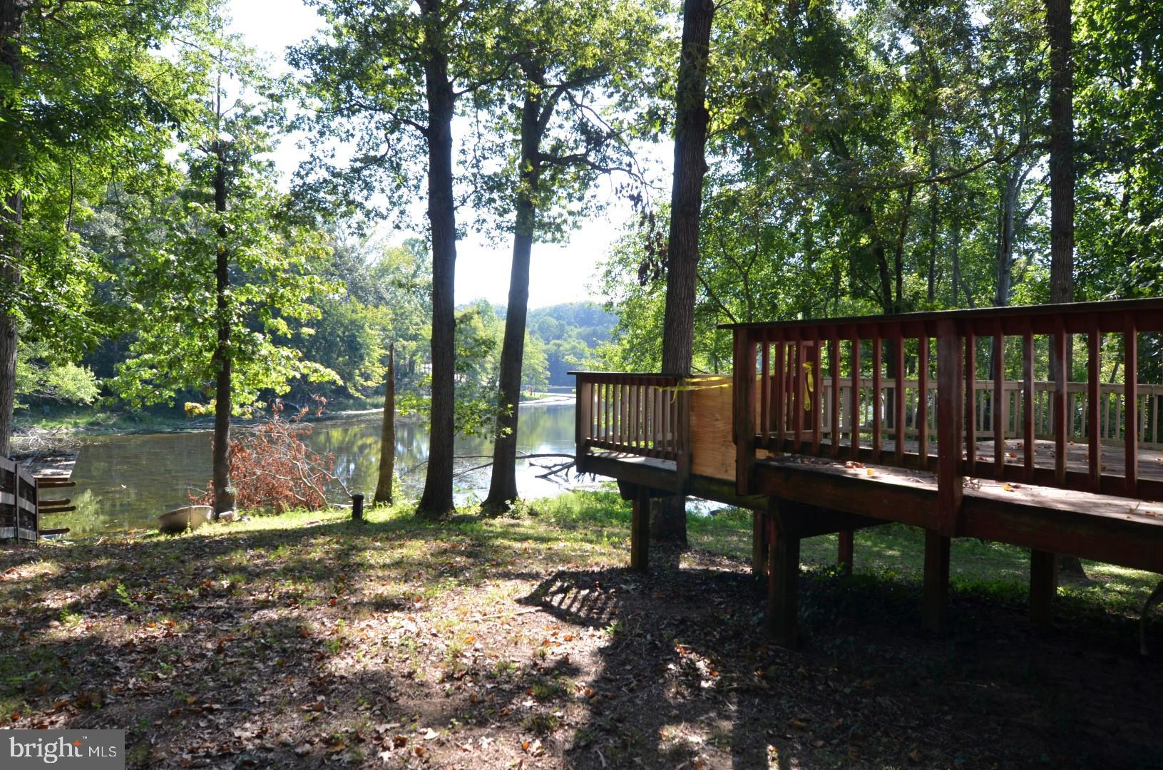 HIDDEN LAKE - Residential