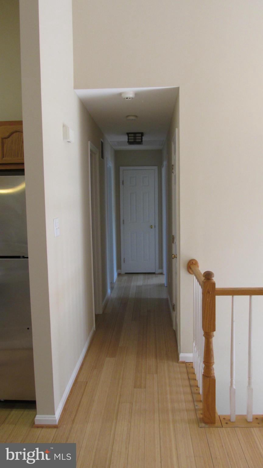 WOODLAND BEACH - Residential Lease