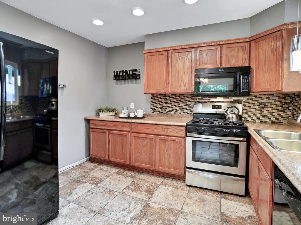 ROYAL VIEW - Residential