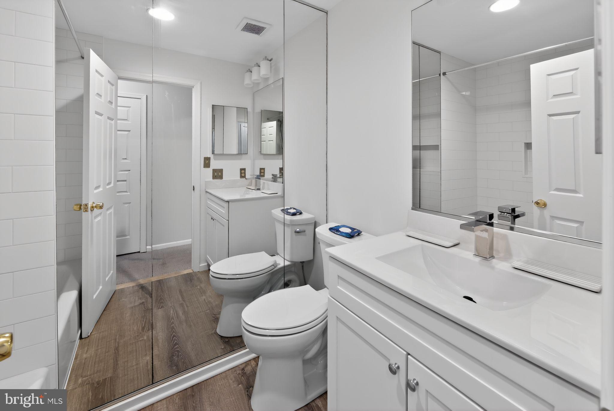 CHESTERBROOK - Residential Lease