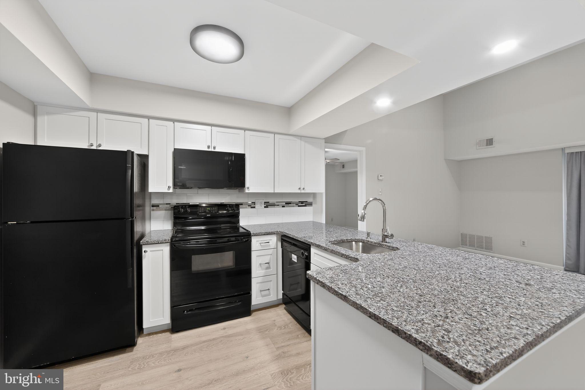 CHESTERBROOK - Residential Lease