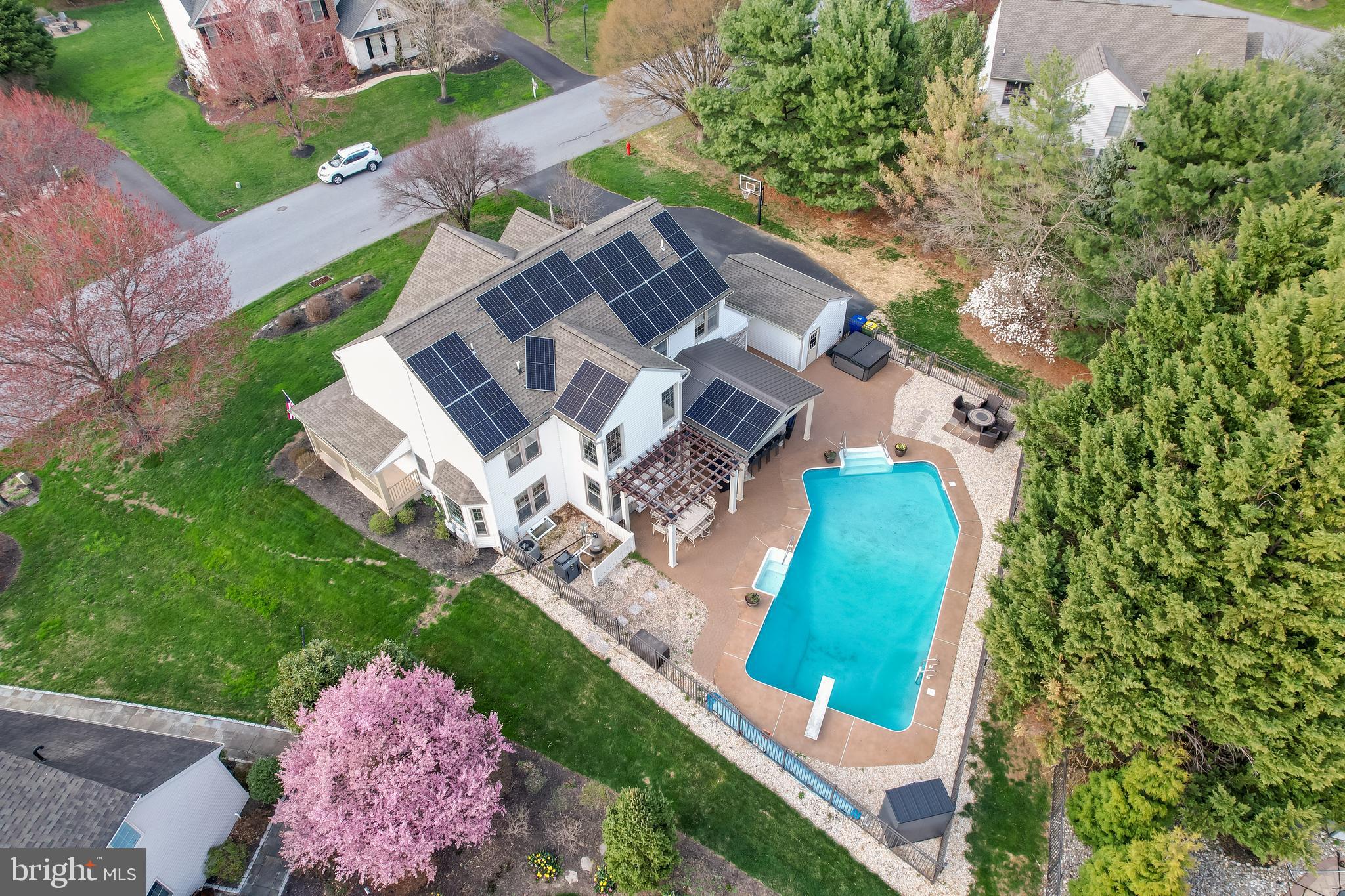 HUNTERS RIDGE - Residential