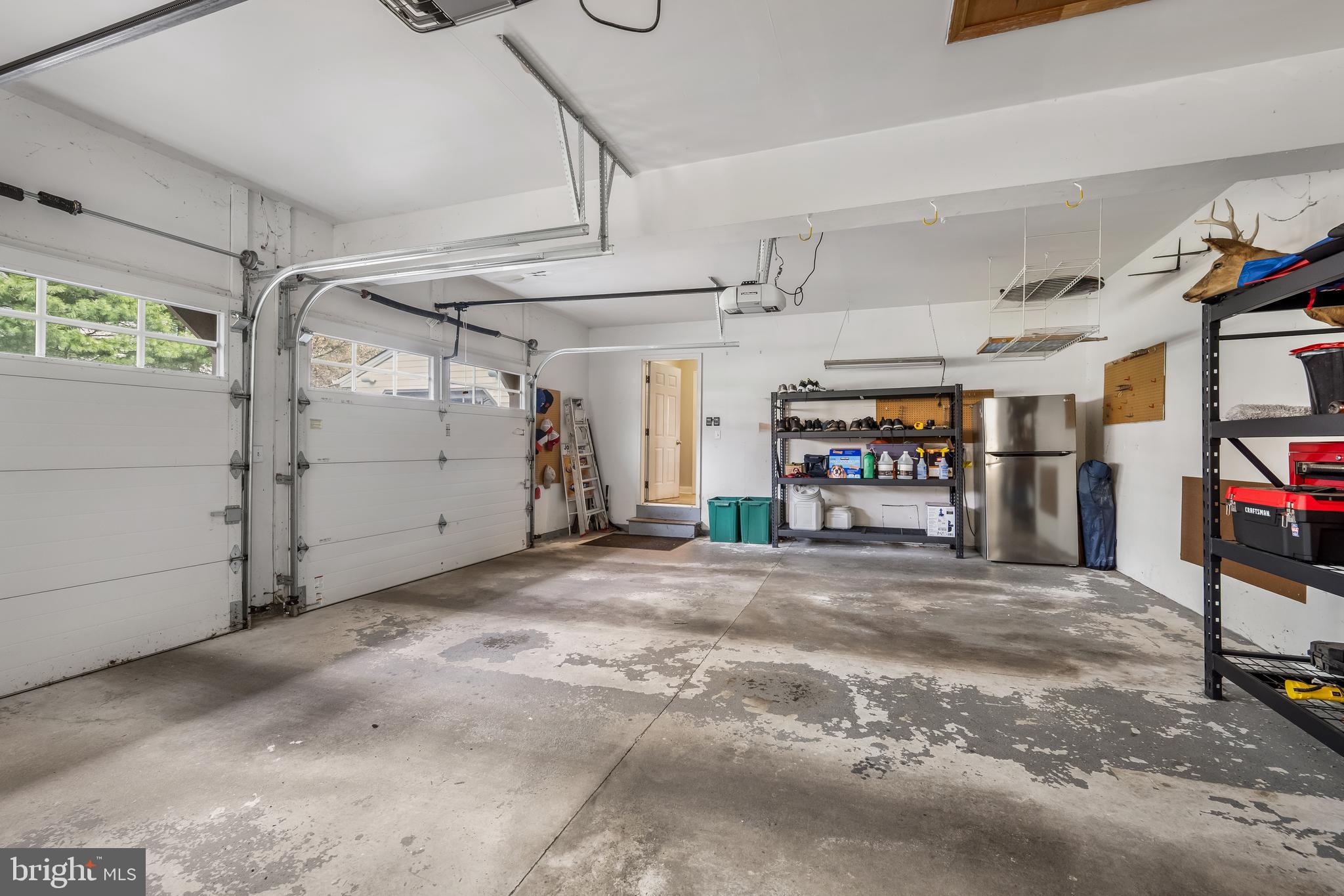 HUNTERS RIDGE - Residential