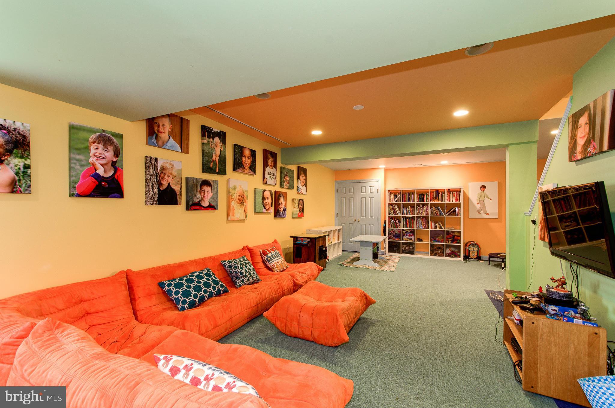 CHEVY CHASE - Residential