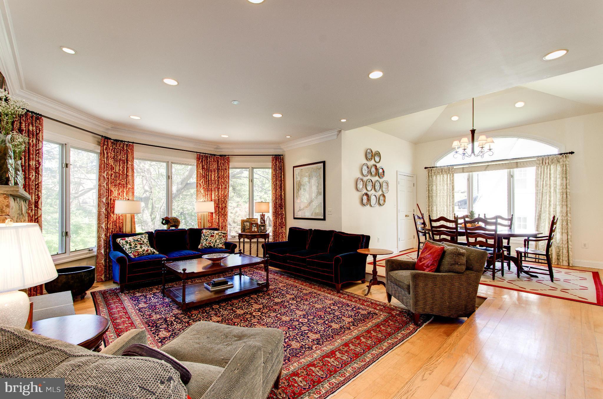 CHEVY CHASE - Residential