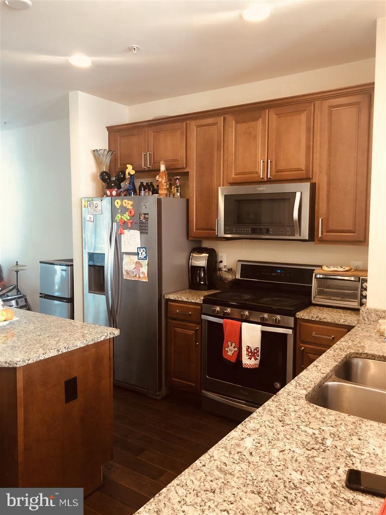 POTOMAC CREST - Residential Lease