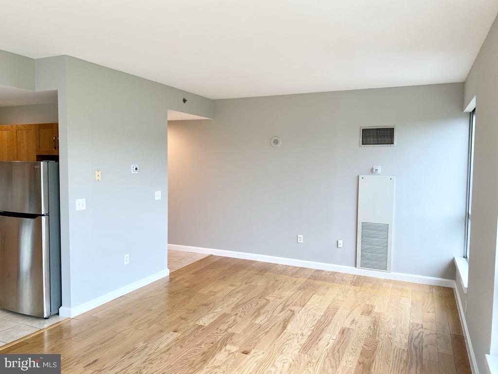 901 N PENN STREET P405