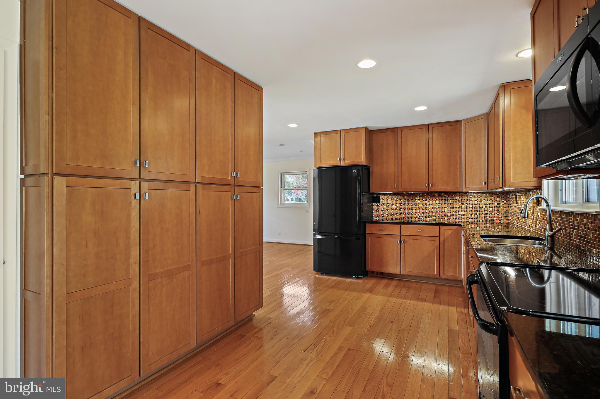 ALLVIEW ESTATES - Residential