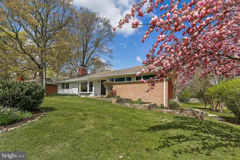 9918 Dellwood Avenue, Columbia, MD MLS: MDHW2051976