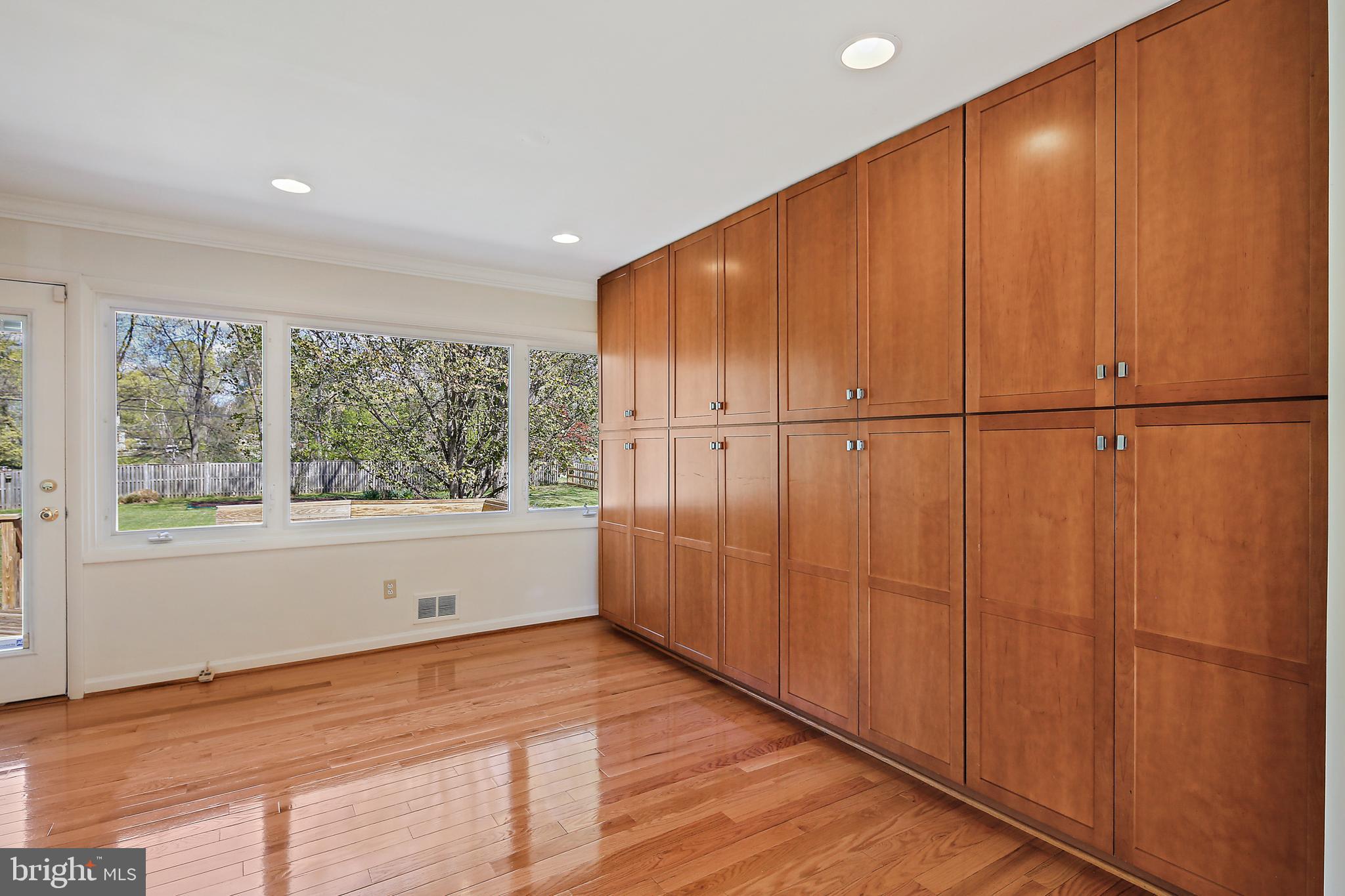 ALLVIEW ESTATES - Residential