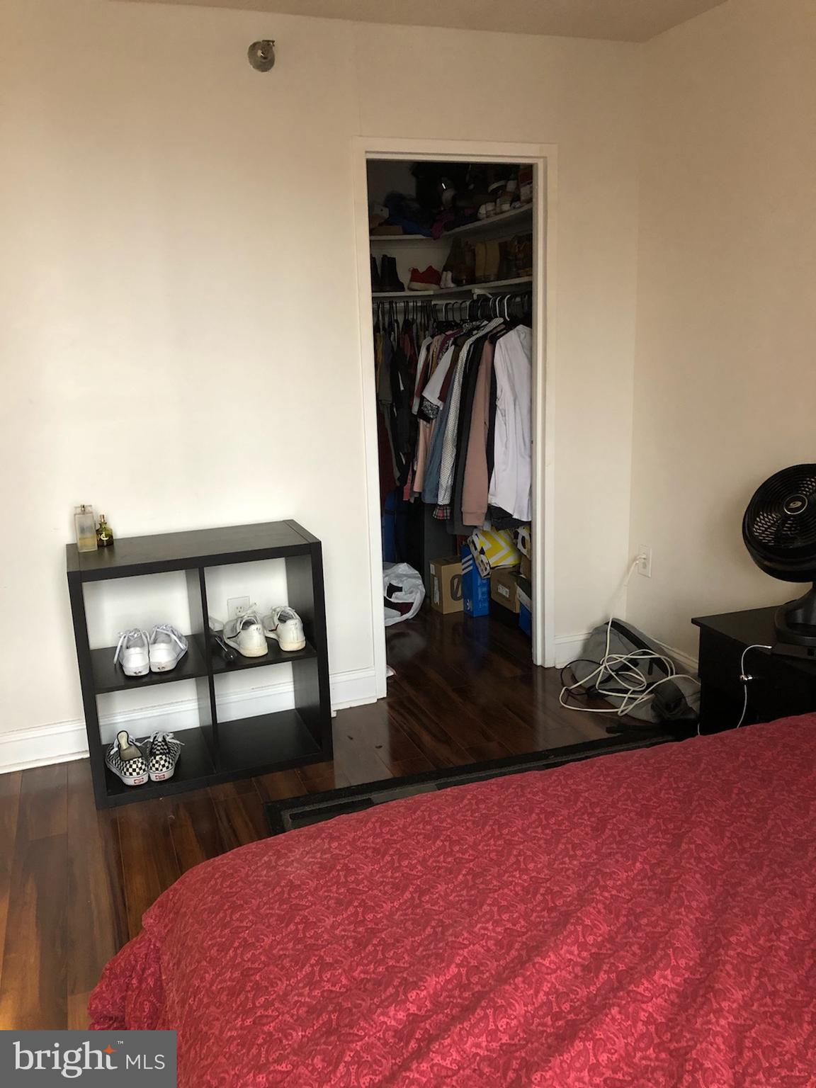 ENCORE OF MCLEAN - Residential Lease