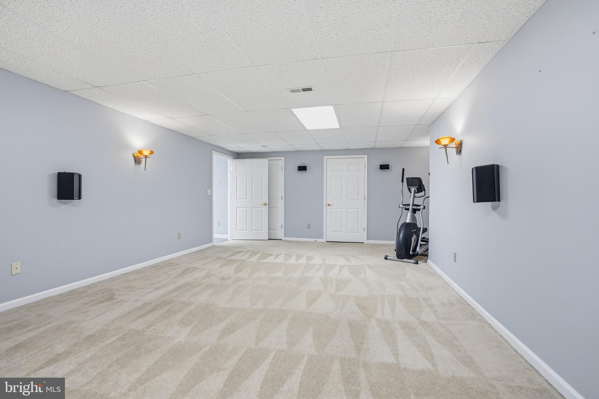 CRESPO ESTATES - Residential