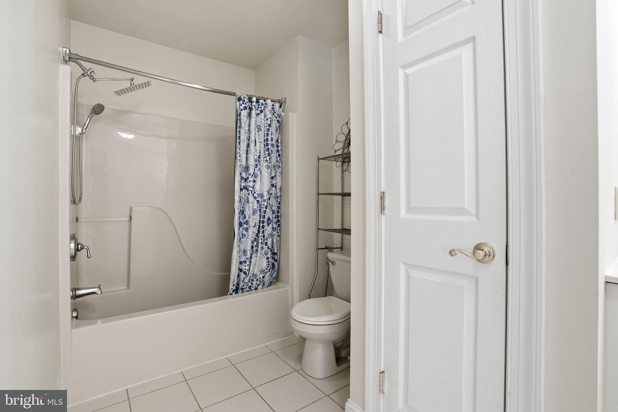 CRESPO ESTATES - Residential