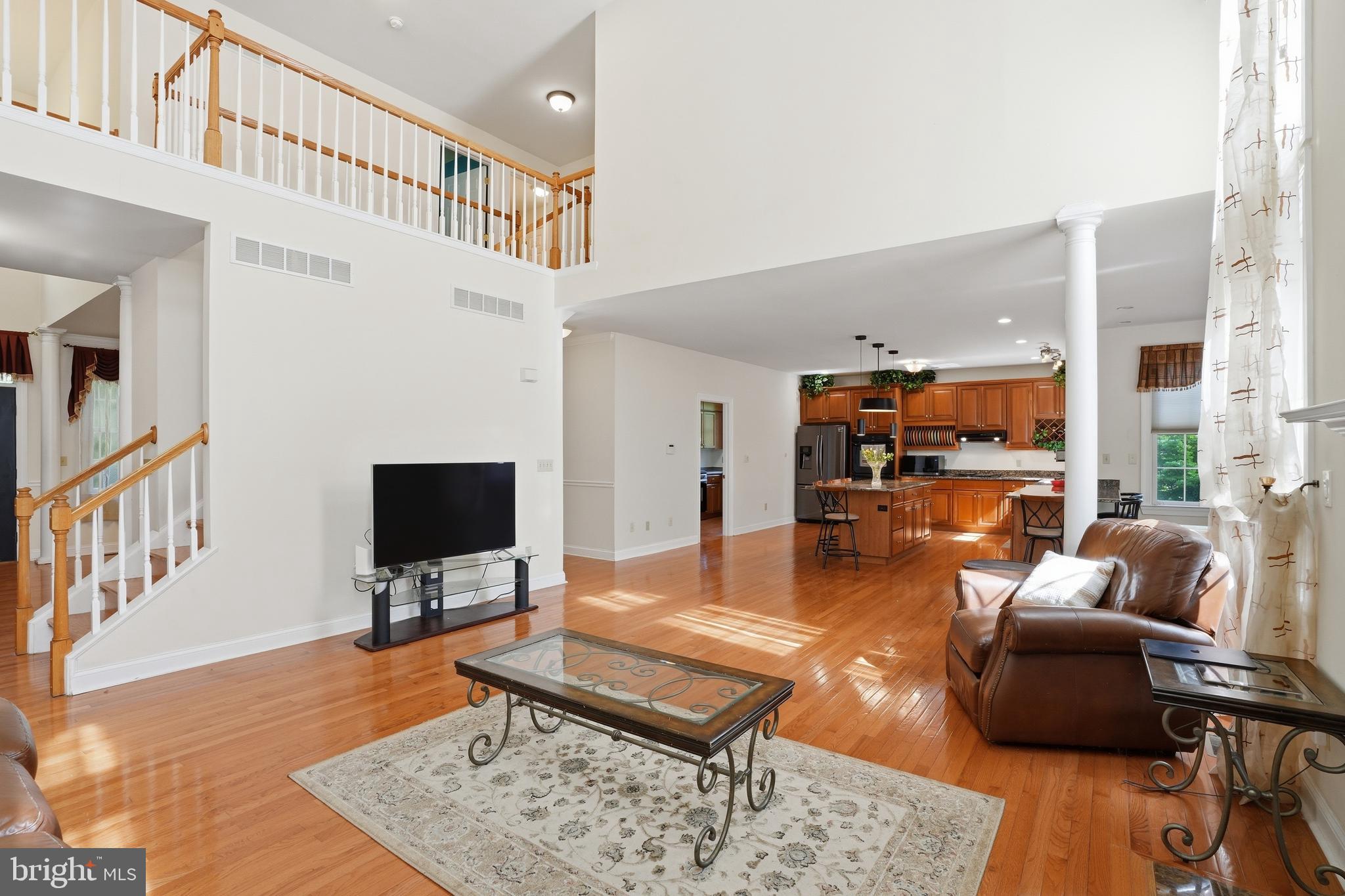 CRESPO ESTATES - Residential