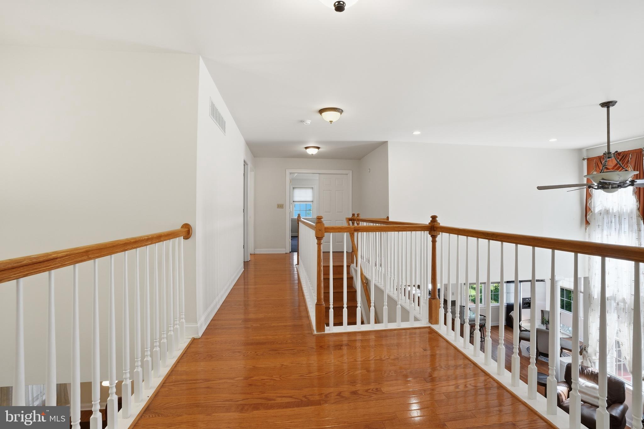 CRESPO ESTATES - Residential