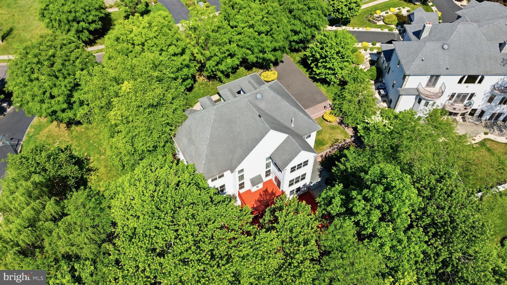 CRESPO ESTATES - Residential